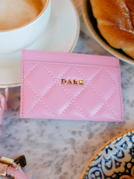 LEATHER QUILTED CARDHOLDER BUBBLEGUM PINK