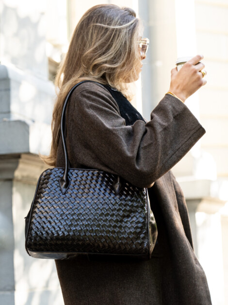 SALERNO HANDBAG BOOKE DARK BROWN