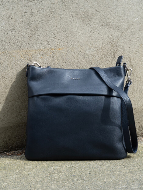 BELLE MEDIUM NAVY