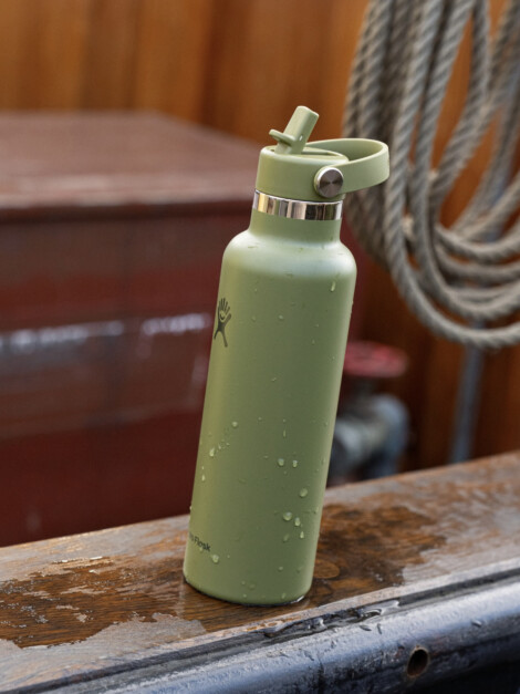 21 OZ STANDARD FLEX STRAW CAP PALMER GREEN