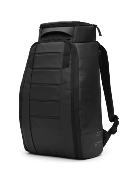 HUGGER BACKPACK 30L