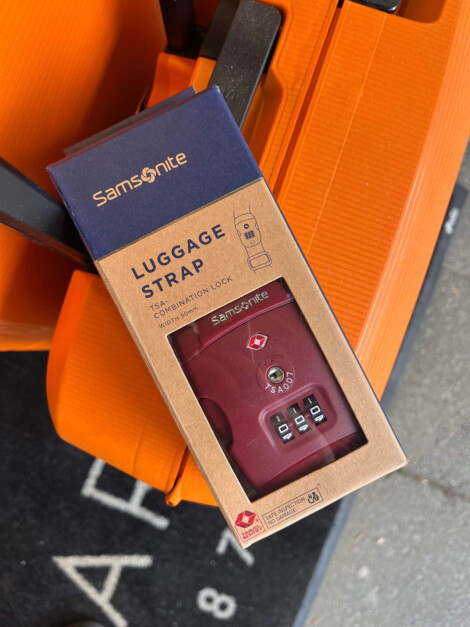 Luggage strap TSA RED