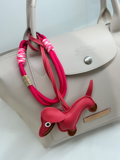 DARK DACHS CHARM W/ PHONE STRAP PINK