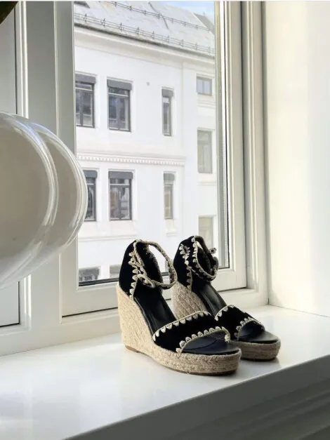 SUNCOO HELIES NOIR SS23