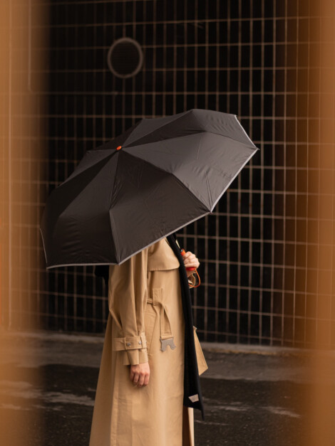 SWIMS SHORT UMBRELLA BLACK