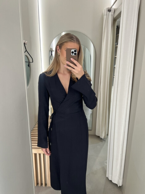 VISCOSE TWILL WRAP MIDI DRESS BLACK