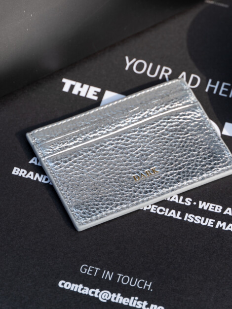 DARK CARDHOLDER SILVER