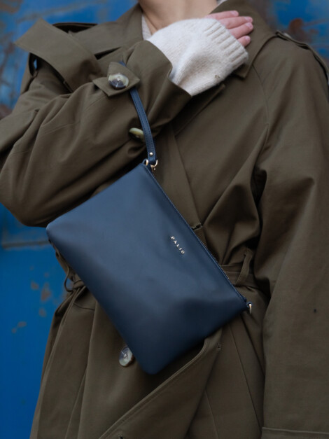 VERONICA CLUTCH BLUE