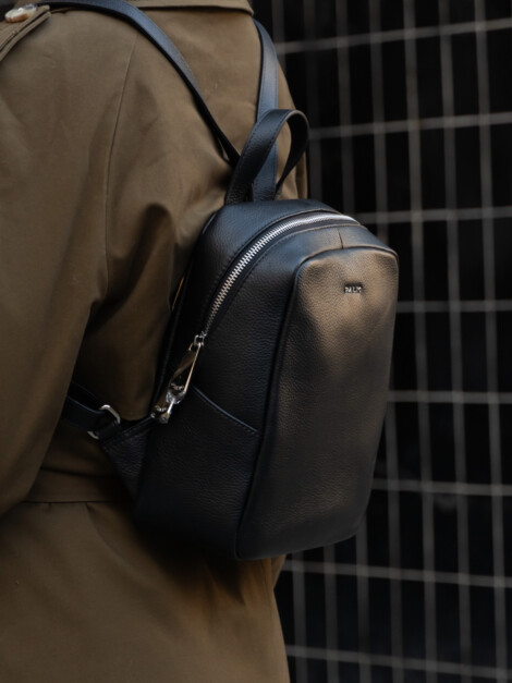 ISELIN BACKPACK SMALL BLACK