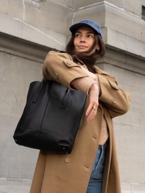 BETTINA SHOPPER BLACK