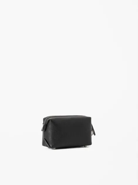 BELLIEN BLACK