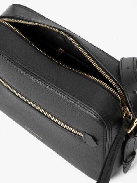KIVA BLACK