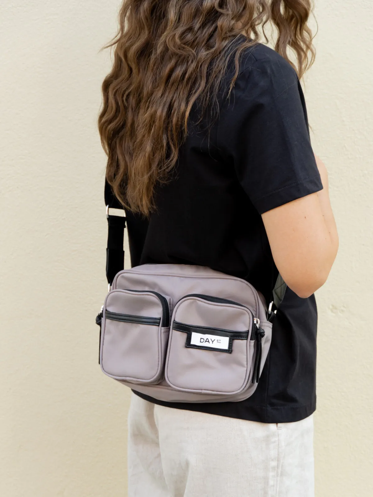 GWENETH RE-S SB D DRIFTWOOD bag.no