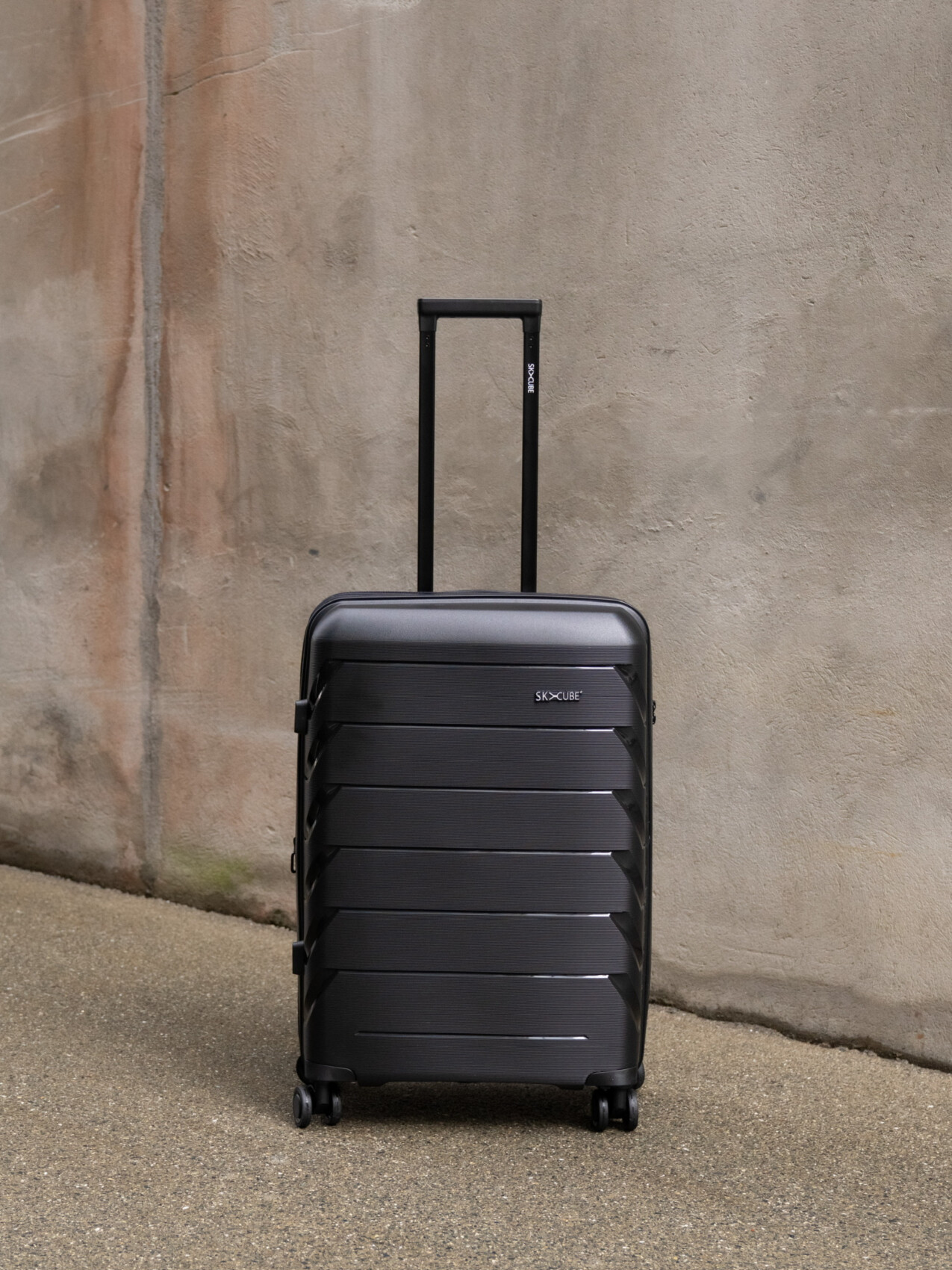 SKY CUBE EXP. PPT 006 66CM BLACK