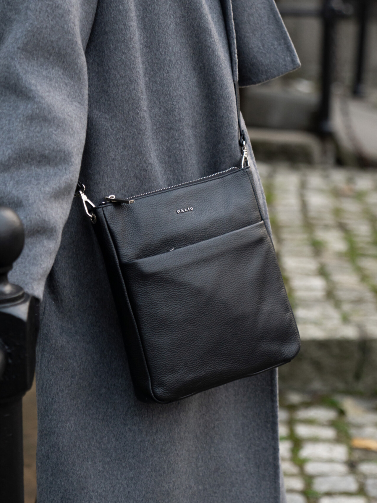 LYANA CROSSBODY BLACK
