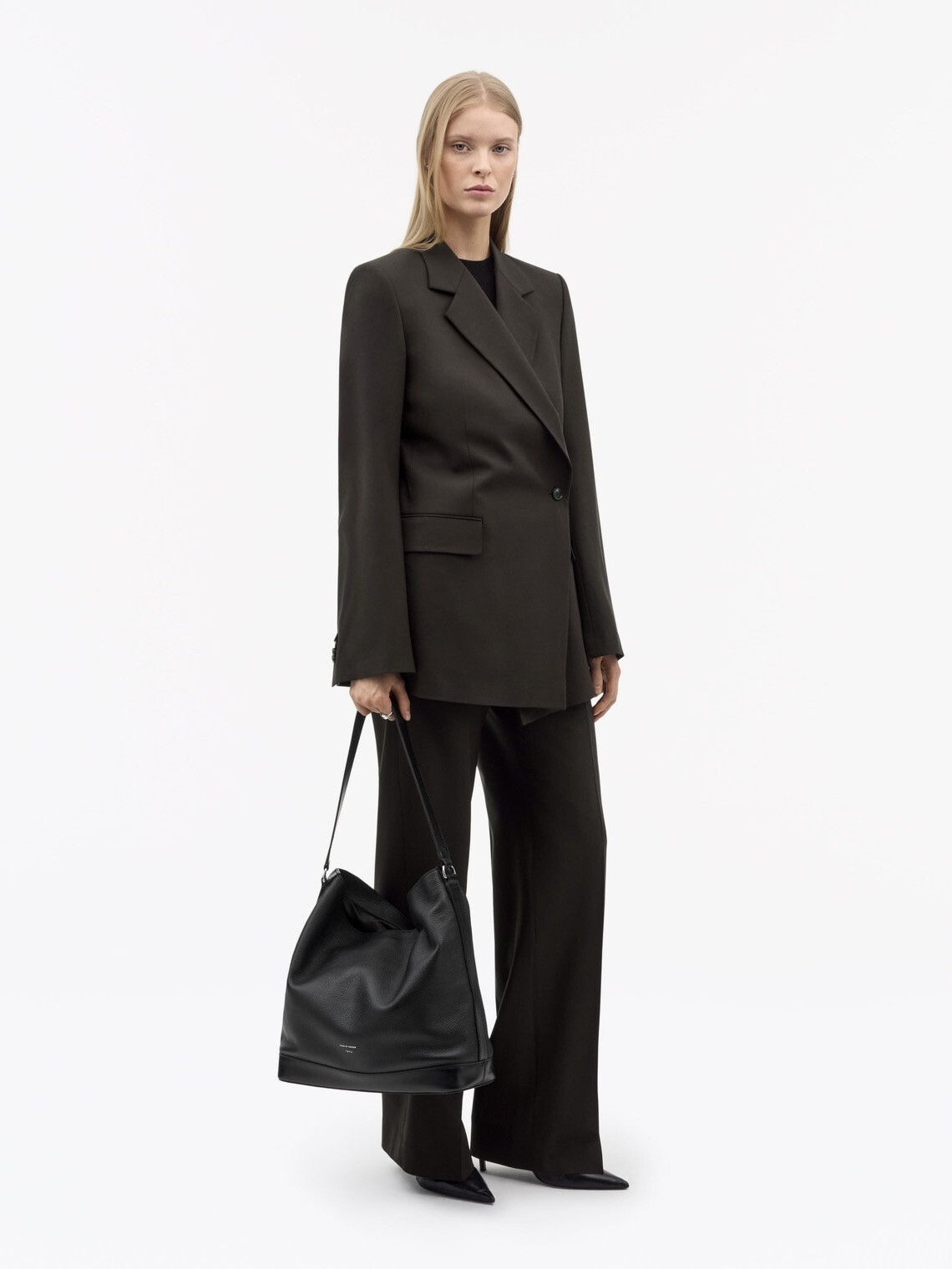TIGER OF SWEDEN FORU BLACK
