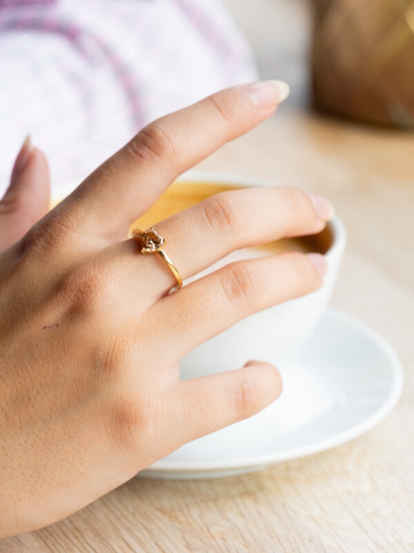 HEART CRYSTAL RING GOLD + CHAMPAGNE