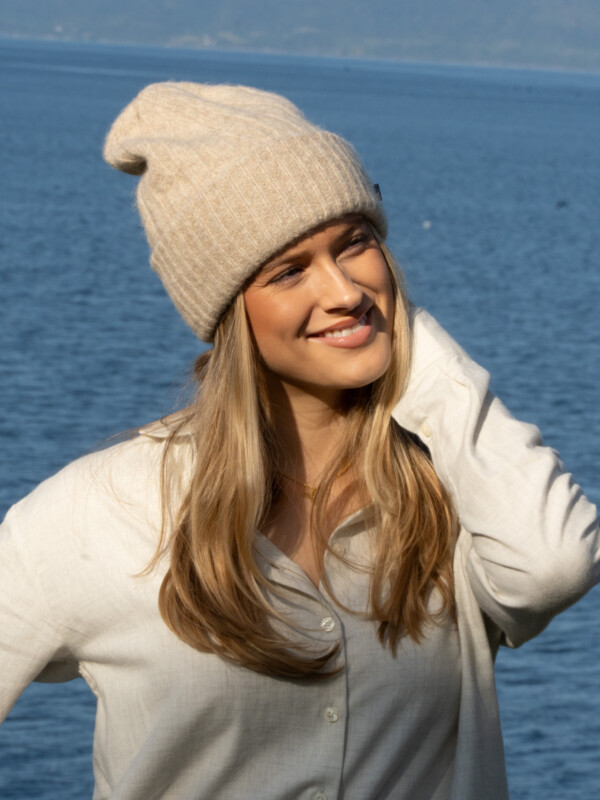 MICHELLE YAK BLEND BEANIE BEIGE MELANGE