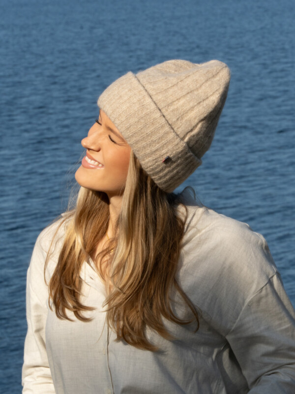 MICHELLE YAK BLEND BEANIE BEIGE MELANGE