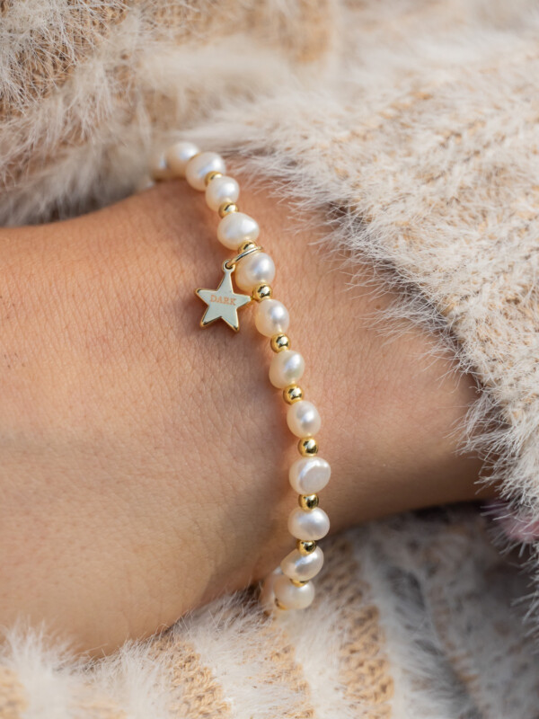 FRESH WATER PEARL BRACELET 4MM W/GOLD BEADS