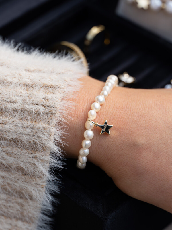 FRESH WATER PEARL BRACELET 4MM