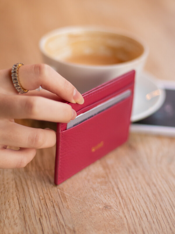 DARK CARDHOLDER WILDBERRY