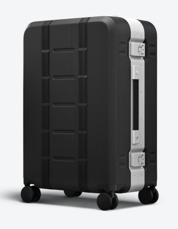 Ramverk Pro Check-in Luggage Medium Silver
