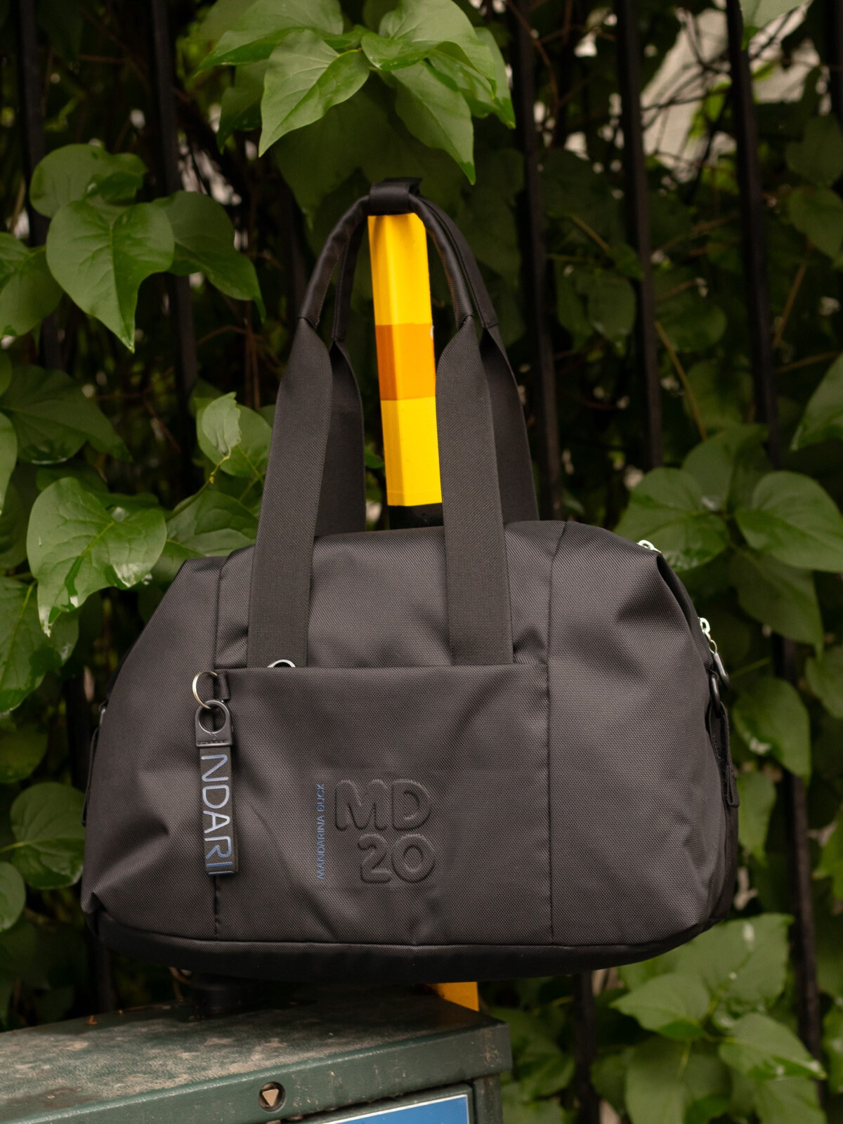 MD20 DUFFLE BLACK