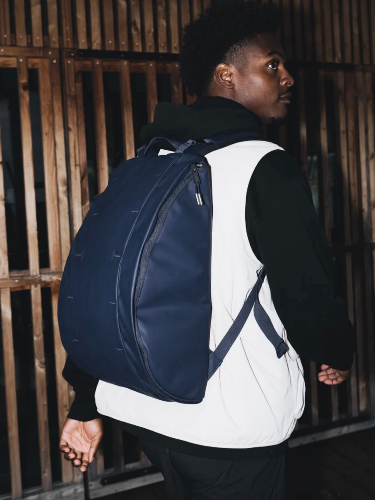 HUGGER BASE BACKPACK 15L blue hour